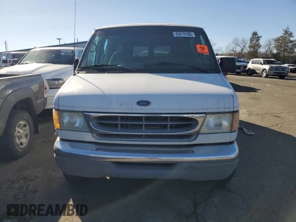 ✅ 2002 Ford Econoline Passenger XL • VIN: 1FBSS31L52HA44517 • Лот: 42819185. Опубликован ранее на Copart с пробегом 148 064 миль. Бесплатный доступ к архиву аукционных продаж из США и подробный отчёт об истории автомобиля на DreamBid. Изображение 5.