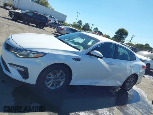 ✅ 2019 Kia Optima LX • VIN: 5XXGT4L35KG287923 • Лот: 43468113. Опубликован ранее на IAAI с пробегом 116 064 миль. Бесплатный доступ к архиву аукционных продаж из США и подробный отчёт об истории автомобиля на DreamBid. Изображение 14.