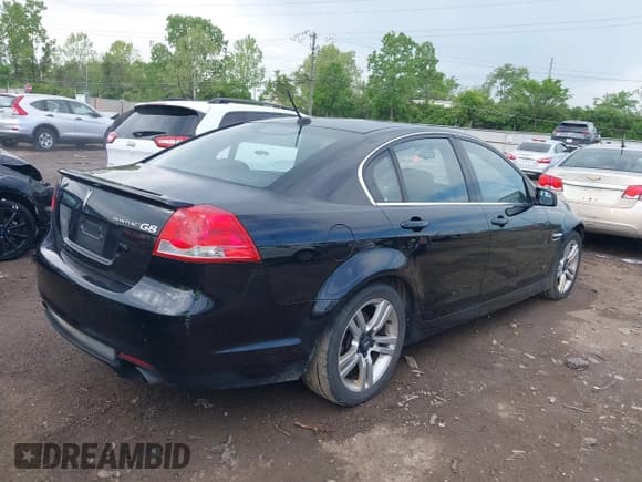✅ 2009 Pontiac G8 • VIN: 6G2ER57779L188434 • Лот: 42201331. Опубликован ранее на IAAI с пробегом 167 233 миль. Бесплатный доступ к архиву аукционных продаж из США и подробный отчёт об истории автомобиля на DreamBid. Изображение 4.