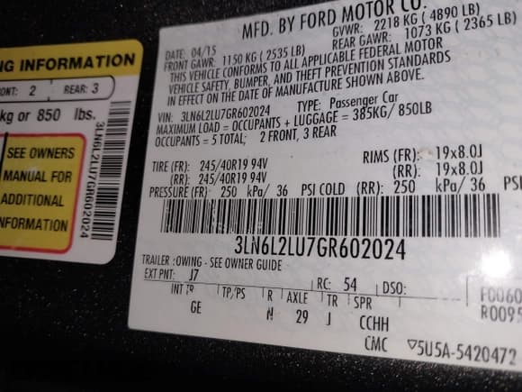 ✅ 2016 Lincoln MKZ Hybrid • VIN: 3LN6L2LU7GR602024 • Lot: 41224915. Wystawiony na IAAI z przebiegiem 176 538 mil. Bezpłatny archiwum sprzedaży aukcyjnych z USA i szczegółowy raport historii pojazdu na DreamBid. Zdjęcie 9.