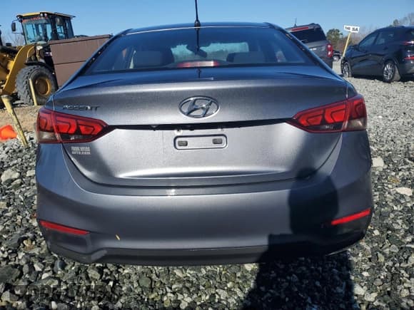 ✅ 2020 Hyundai Accent SE • VIN: 3KPC24A61LE103330 • Лот: 86913104. Опубликован ранее на Copart с пробегом 113 033 миль. Бесплатный доступ к архиву аукционных продаж из США и подробный отчёт об истории автомобиля на DreamBid. Изображение 6.