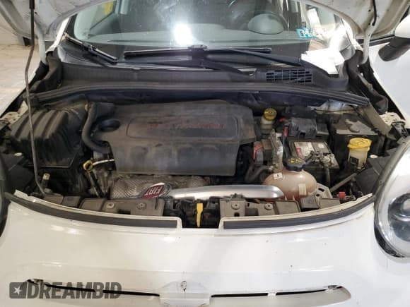 ✅ 2016 FIAT 500X Trekking Plus • VIN: ZFBCFYET9GP404786 • Лот: 59696065. Опубликован ранее на Copart с пробегом 126 167 миль. Бесплатный доступ к архиву аукционных продаж из США и подробный отчёт об истории автомобиля на DreamBid. Изображение 12.