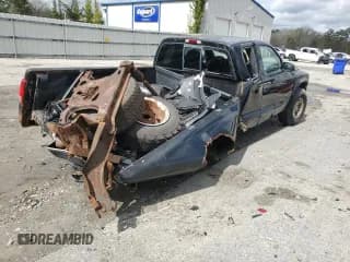 ✅ 1997 Dodge Dakota • VIN: 1B7GG23Y7VS217712 • Lot: 86071924. Wystawiony na Copart z przebiegiem Nie podano. Bezpłatny archiwum sprzedaży aukcyjnych z USA i szczegółowy raport historii pojazdu na DreamBid. Zdjęcie 3.