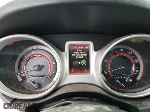 ✅ 2018 Dodge Journey SE • VIN: 3C4PDCAB6JT276790 • Lot: 53448795. Wystawiony na Copart z przebiegiem 127 754 mil. Bezpłatny archiwum sprzedaży aukcyjnych z USA i szczegółowy raport historii pojazdu na DreamBid. Zdjęcie 9.