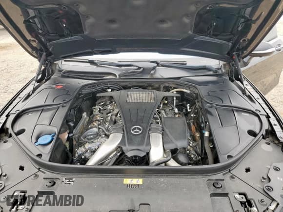 ✅ 2016 Mercedes-Benz S 550 • VIN: WDDXJ8FB7GA015737 • Lot: 53089465. Wystawiony na Copart z przebiegiem 33 546 mil. Bezpłatny archiwum sprzedaży aukcyjnych z USA i szczegółowy raport historii pojazdu na DreamBid. Zdjęcie 11.