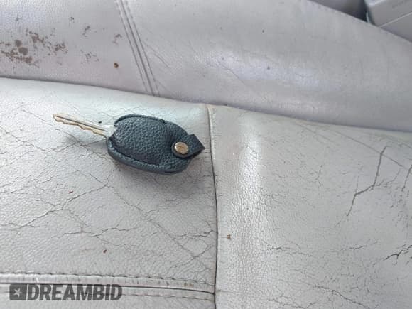 ✅ 2007 Chevrolet Tahoe LTZ • VIN: 1GNFC13097R308235 • Lot: 42516975. Listed on IAAI with 212,988 mi. Free auction sales archive from the USA and detailed vehicle history report at DreamBid. Image 11.