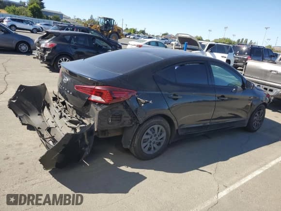 ✅ 2019 Hyundai Elantra SE • VIN: KMHD74LF2KU791482 • Lot: 57924515. Listed on Copart with 146,095 mi. Free auction sales archive from the USA and detailed vehicle history report at DreamBid. Image 3.