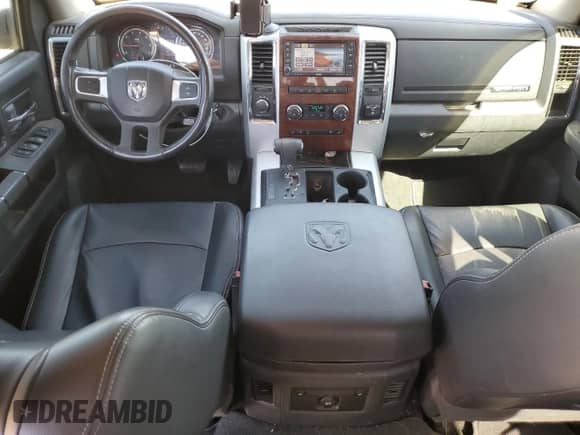 2010 Dodge 1500 Laramie с VIN 1D7RV1CT5AS113880, выставлен на аукционе Copart как лот 74070114 с пробегом 166 835 миль миль и Списание • Salvage title. История ставок и продаж доступна на DreamBid. Изображение 8.