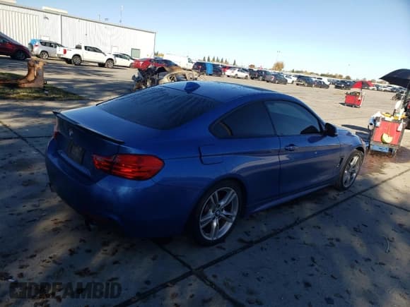 ✅ 2016 BMW 4 Series 435i • VIN: WBA3R1C58GK530177 • Lot: 82661314. Wystawiony na Copart z przebiegiem 114 616 mil. Bezpłatny archiwum sprzedaży aukcyjnych z USA i szczegółowy raport historii pojazdu na DreamBid. Zdjęcie 3.