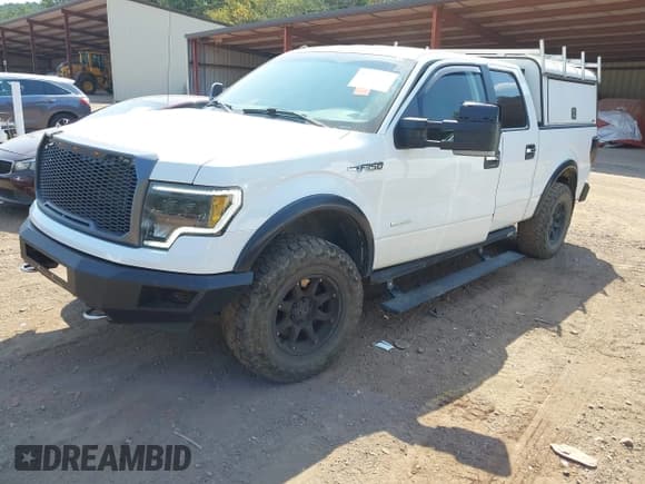 ✅ 2014 Ford F-150 XL • VIN: 1FTFW1ET7EFC60952 • Lot: 43190400. Listed on IAAI with 182,573 mi. Free auction sales archive from the USA and detailed vehicle history report at DreamBid. Image 17.