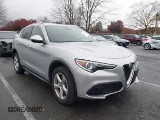 ✅ 2018 Alfa Romeo Stelvio • VIN: ZASFAKAN4J7C01719 • Lot: 43579591. Wystawiony na IAAI z przebiegiem 88 448 mil. Bezpłatny archiwum sprzedaży aukcyjnych z USA i szczegółowy raport historii pojazdu na DreamBid. Zdjęcie 1.