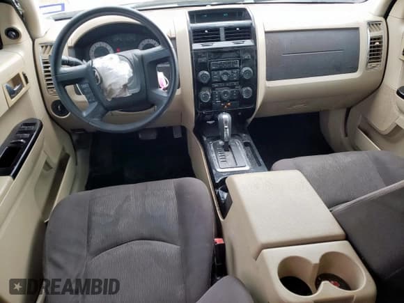 ✅ 2008 Mazda Tribute Sport • VIN: 4F2CZ02Z98KM29894 • Лот: 69702585. Опубликован ранее на Copart с пробегом 253 664 миль. Бесплатный доступ к архиву аукционных продаж из США и подробный отчёт об истории автомобиля на DreamBid. Изображение 8.