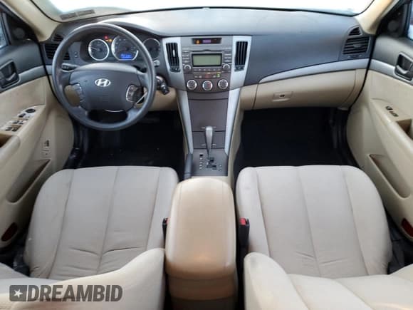 ✅ 2010 Hyundai Sonata GLS • VIN: 5NPET4AC8AH637333 • Лот: 88094975. Опубликован ранее на Copart с пробегом 203 397 миль. Бесплатный доступ к архиву аукционных продаж из США и подробный отчёт об истории автомобиля на DreamBid. Изображение 8.