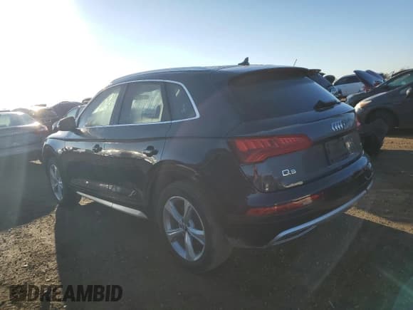 ✅ 2020 Audi Q5 Premium Plus • VIN: WA1BNAFYXL2072596 • Lot: 82707395. Wystawiony na Copart z przebiegiem 57 386 mil. Bezpłatny archiwum sprzedaży aukcyjnych z USA i szczegółowy raport historii pojazdu na DreamBid. Zdjęcie 2.