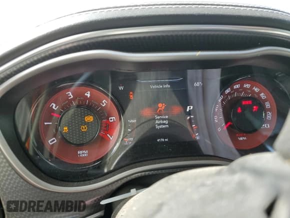 ✅ 2022 Dodge Challenger SRT Hellcat Redeye Widebody • VIN: 2C3CDZL98NH136934 • Lot: 51517693. Wystawiony na Copart z przebiegiem 4 178 mil. Bezpłatny archiwum sprzedaży aukcyjnych z USA i szczegółowy raport historii pojazdu na DreamBid. Zdjęcie 9.