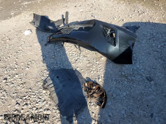 ✅ 2014 Toyota Camry LE • VIN: 4T4BF1FK8ER423528 • Lot: 87103335. Wystawiony na Copart z przebiegiem Nie podano. Bezpłatny archiwum sprzedaży aukcyjnych z USA i szczegółowy raport historii pojazdu na DreamBid. Zdjęcie 12.