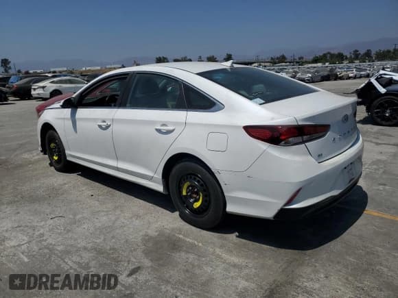 ✅ 2018 Hyundai Sonata SE • VIN: 5NPE24AF3JH700450 • Lot: 66043935. Wystawiony na Copart z przebiegiem Nie podano. Bezpłatny archiwum sprzedaży aukcyjnych z USA i szczegółowy raport historii pojazdu na DreamBid. Zdjęcie 2.