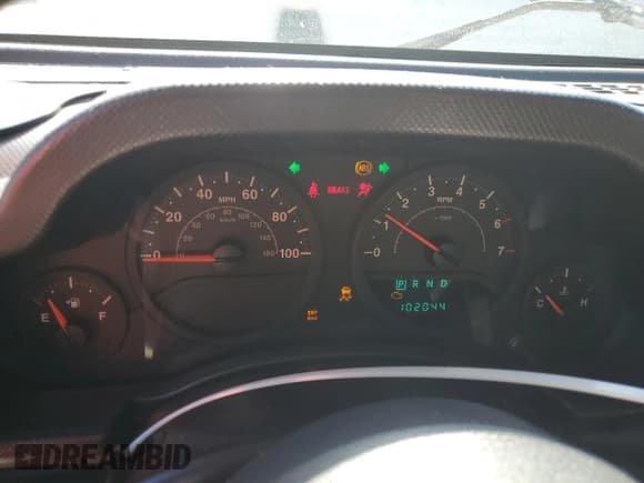 ✅ 2007 Jeep Wrangler X • VIN: 1J4FA241X7L193766 • Lot: 91858125. Wystawiony na Copart z przebiegiem 102 044 mil. Bezpłatny archiwum sprzedaży aukcyjnych z USA i szczegółowy raport historii pojazdu na DreamBid. Zdjęcie 9.