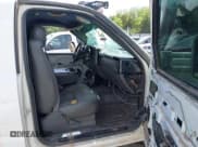 ✅ 2004 Chevrolet Silverado 2500HD LS • VIN: 1GCHK24144E137012 • Лот: 42042283. Опубликован ранее на IAAI с пробегом 197 284 миль. Бесплатный доступ к архиву аукционных продаж из США и подробный отчёт об истории автомобиля на DreamBid. Изображение 5.