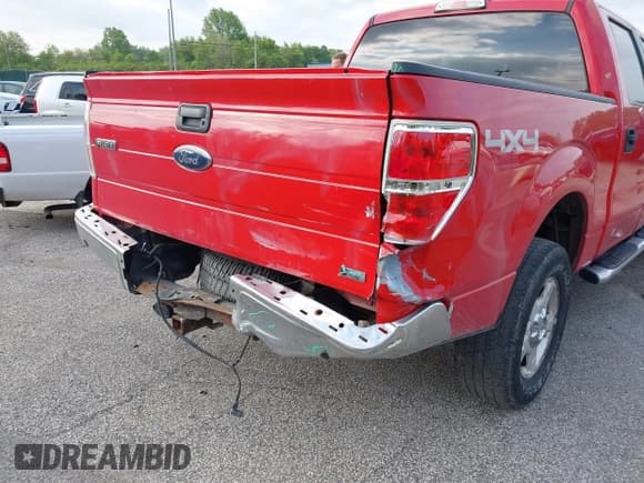 ✅ 2010 Ford F-150 XL • VIN: 1FTFW1EV4AFD41032 • Lot: 42314789. Listed on IAAI with 128,063 mi. Free auction sales archive from the USA and detailed vehicle history report at DreamBid. Image 6.