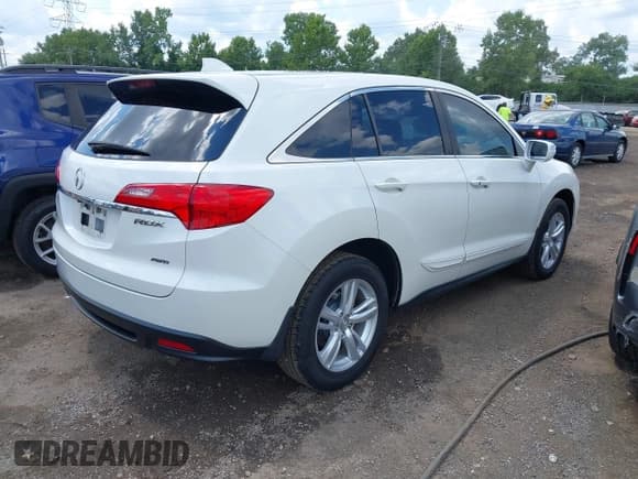 ✅ 2015 Acura RDX Technology • VIN: 5J8TB4H53FL017253 • Лот: 42950453. Опубликован ранее на IAAI с пробегом 188 496 миль. Бесплатный доступ к архиву аукционных продаж из США и подробный отчёт об истории автомобиля на DreamBid. Изображение 4.