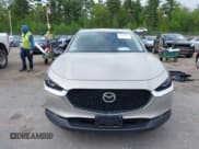 ✅ 2023 Mazda CX-30 Premium • VIN: 3MVDMBDY7PM566311 • Лот: 42299581. Опубликован ранее на IAAI с пробегом 7 702 миль. Бесплатный доступ к архиву аукционных продаж из США и подробный отчёт об истории автомобиля на DreamBid. Изображение 13.