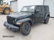 ✅ 2023 Jeep Wrangler • VIN: 1C4JJXN6XPW685719 • Lot: 41915045. Wystawiony na IAAI z przebiegiem 15 147 mil. Bezpłatny archiwum sprzedaży aukcyjnych z USA i szczegółowy raport historii pojazdu na DreamBid. Zdjęcie 2.
