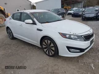 ✅ 2013 Kia Optima SX • VIN: 5XXGR4A60DG235520 • Lot: 43677810. Listed on IAAI with 157,268 mi. Free auction sales archive from the USA and detailed vehicle history report at DreamBid. Image 1.