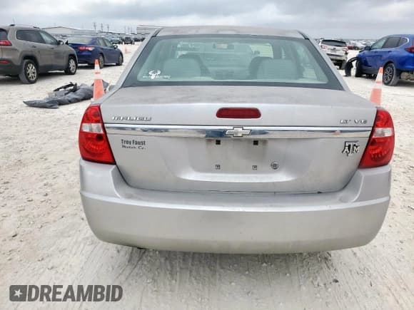 ✅ 2008 Chevrolet Malibu Classic LT • VIN: 1G1ZT58N98F131781 • Лот: 93050765. Опубликован ранее на Copart с пробегом 94 121 миль. Бесплатный доступ к архиву аукционных продаж из США и подробный отчёт об истории автомобиля на DreamBid. Изображение 6.