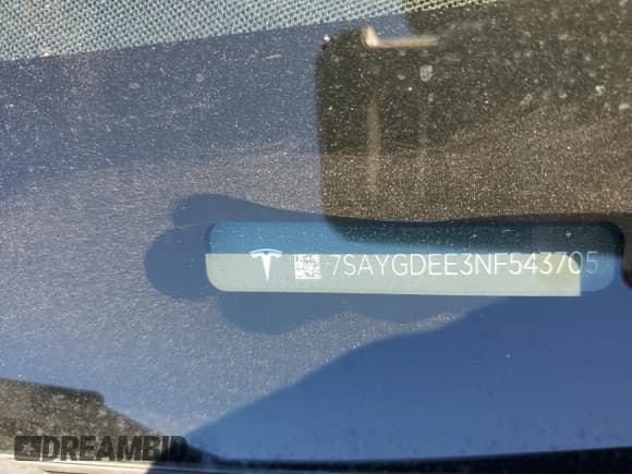 ✅ 2022 Tesla Model Y Long Range • VIN: 7SAYGDEE3NF543705 • Lot: 50244955. Wystawiony na Copart z przebiegiem 59 063 mil. Bezpłatny archiwum sprzedaży aukcyjnych z USA i szczegółowy raport historii pojazdu na DreamBid. Zdjęcie 12.