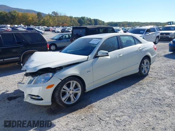 ✅ 2012 Mercedes-Benz E 350 Sport • VIN: WDDHF8JB9CA522386 • Lot: 43418602. Listed on IAAI with 97,671 mi. Free auction sales archive from the USA and detailed vehicle history report at DreamBid. Image 18.