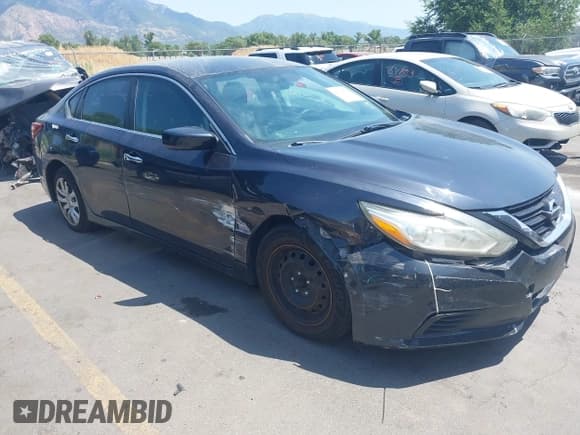 ✅ 2017 Nissan Altima SR • VIN: 1N4AL3AP1HN359595 • Lot: 42604072. Listed on IAAI with 211,467 mi. Free auction sales archive from the USA and detailed vehicle history report at DreamBid. Image 1.
