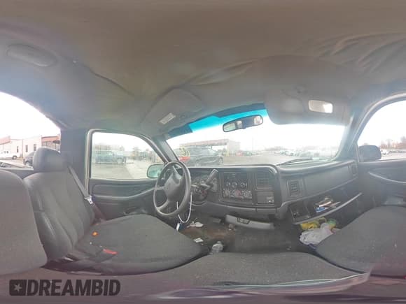 ✅ 1999 Chevrolet Silverado 1500 • VIN: 1GCEC14W6XZ189115 • Лот: 76862874. Опубликован ранее на Copart с пробегом 171 072 миль. Бесплатный доступ к архиву аукционных продаж из США и подробный отчёт об истории автомобиля на DreamBid. Изображение 13.