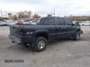 ✅ 2004 Chevrolet Silverado 2500HD LS • VIN: 1GCHK23224F227229 • Lot: 43679148. Wystawiony na IAAI z przebiegiem 171 831 mil. Bezpłatny archiwum sprzedaży aukcyjnych z USA i szczegółowy raport historii pojazdu na DreamBid. Zdjęcie 4.