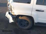 ✅ 2015 Jeep Patriot Sport • VIN: 1C4NJPBA3FD402355 • Lot: 42310135. Wystawiony na IAAI z przebiegiem 55 145 mil. Bezpłatny archiwum sprzedaży aukcyjnych z USA i szczegółowy raport historii pojazdu na DreamBid. Zdjęcie 6.