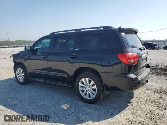 ✅ 2016 Toyota Sequoia Platinum • VIN: 5TDDW5G17GS139710 • Лот: 81804735. Опубликован ранее на Copart с пробегом 230 577 миль. Бесплатный доступ к архиву аукционных продаж из США и подробный отчёт об истории автомобиля на DreamBid. Изображение 2.