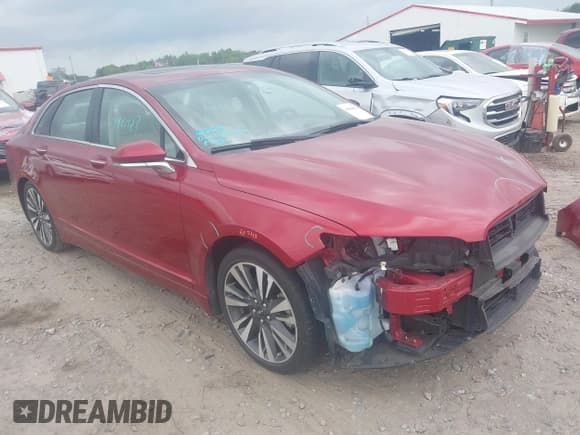 ✅ 2018 Lincoln MKZ Hybrid Reserve • VIN: 3LN6L5MU5JR623574 • Lot: 41946123. Wystawiony na IAAI z przebiegiem 72 893 mil. Bezpłatny archiwum sprzedaży aukcyjnych z USA i szczegółowy raport historii pojazdu na DreamBid. Zdjęcie 1.