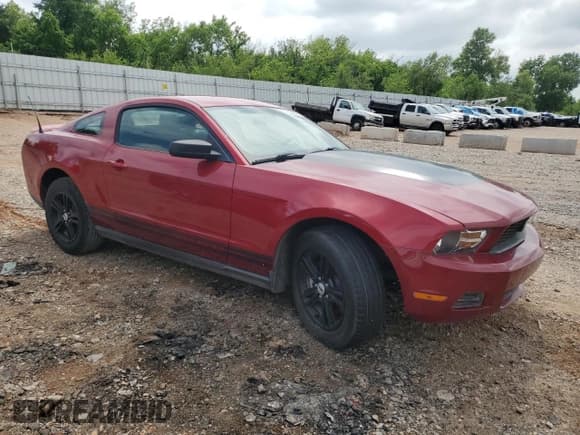 ✅ 2012 Ford Mustang Premium • VIN: 1ZVBP8AM5C5281902 • Lot: 59710855. Listed on Copart with 69,696 mi. Free auction sales archive from the USA and detailed vehicle history report at DreamBid. Image 4.
