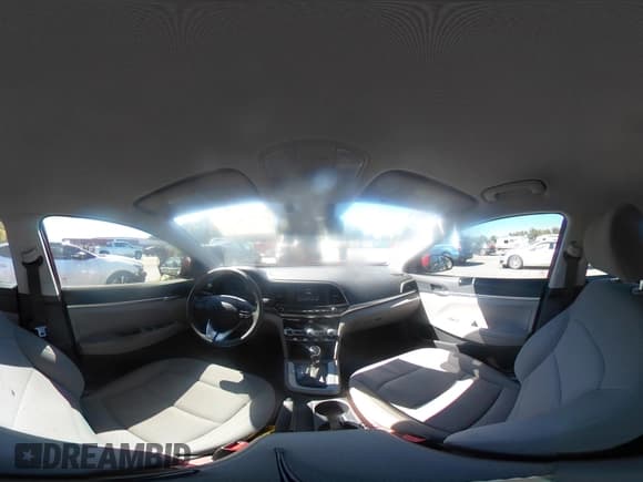 ✅ 2020 Hyundai Elantra SE • VIN: KMHD74LFXLU070764 • Lot: 43360497. Listed on IAAI with 43,140 mi. Free auction sales archive from the USA and detailed vehicle history report at DreamBid. Image 18.