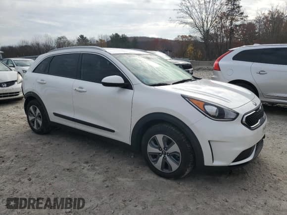 ✅ 2018 Kia Niro LX • VIN: KNDCB3LC7J5110000 • Lot: 90718995. Wystawiony na Copart z przebiegiem 52 896 mil. Bezpłatny archiwum sprzedaży aukcyjnych z USA i szczegółowy raport historii pojazdu na DreamBid. Zdjęcie 4.