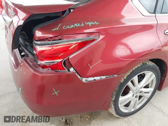 ✅ 2013 Nissan Altima SL • VIN: 1N4BL3AP9DC211141 • Lot: 42875912. Wystawiony na IAAI z przebiegiem 151 868 mil. Bezpłatny archiwum sprzedaży aukcyjnych z USA i szczegółowy raport historii pojazdu na DreamBid. Zdjęcie 12.