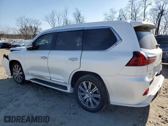 ✅ 2017 Lexus LX 570 • VIN: JTJHY7AX8H4240706 • Lot: 48542445. Wystawiony na Copart z przebiegiem 116 807 mil. Bezpłatny archiwum sprzedaży aukcyjnych z USA i szczegółowy raport historii pojazdu na DreamBid. Zdjęcie 2.