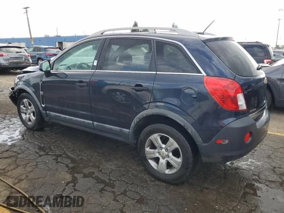 ✅ 2015 Chevrolet Captiva Sport LS • VIN: 3GNAL2EKXFS502170 • Lot: 72951404. Wystawiony na Copart z przebiegiem 87 158 mil. Bezpłatny archiwum sprzedaży aukcyjnych z USA i szczegółowy raport historii pojazdu na DreamBid. Zdjęcie 2.