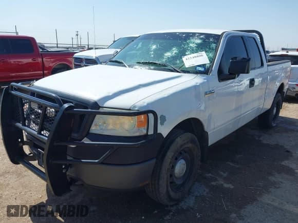 ✅ 2007 Ford F-150 STX • VIN: 1FTRX14W97KD36834 • Lot: 42548806. Wystawiony na IAAI z przebiegiem 207 391 mil. Bezpłatny archiwum sprzedaży aukcyjnych z USA i szczegółowy raport historii pojazdu na DreamBid. Zdjęcie 2.