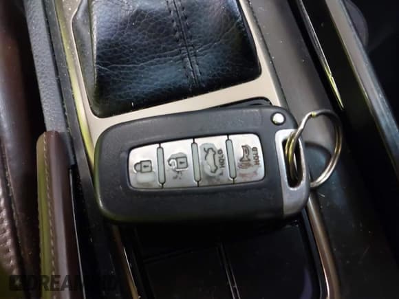 ✅ 2012 Hyundai Azera • VIN: KMHFG4JG1CA120702 • Лот: 43374174. Опубликован ранее на IAAI с пробегом 148 622 миль. Бесплатный доступ к архиву аукционных продаж из США и подробный отчёт об истории автомобиля на DreamBid. Изображение 11.