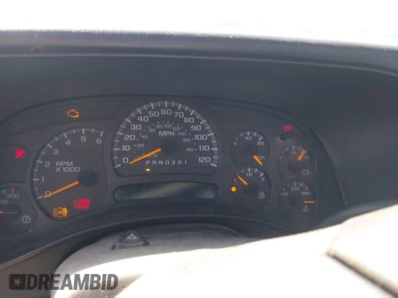 ✅ 2007 Chevrolet Silverado 2500HD Work Truck • VIN: 1GCHC24U07E139478 • Lot: 42066015. Wystawiony na IAAI z przebiegiem Nie podano. Bezpłatny archiwum sprzedaży aukcyjnych z USA i szczegółowy raport historii pojazdu na DreamBid. Zdjęcie 7.