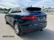 ✅ 2019 Jaguar F-Pace 25t Prestige • VIN: SADCK2FX1KA358328 • Лот: 81284385. Опубликован ранее на Copart с пробегом 159 131 миль. Бесплатный доступ к архиву аукционных продаж из США и подробный отчёт об истории автомобиля на DreamBid. Изображение 3.