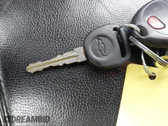 ✅ 2008 Chevrolet Silverado 1500 LTZ • VIN: 2GCEK13Y881162613 • Lot: 41893222. Listed on IAAI with 192,078 mi. Free auction sales archive from the USA and detailed vehicle history report at DreamBid. Image 11.