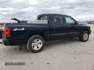 2005 Dodge Dakota ST с VIN 1D7HW28K55S265016, выставлен на аукционе Copart как лот 81959724 с пробегом 154 306 миль миль и Чистый • Clean title. История ставок и продаж доступна на DreamBid. Изображение 3.
