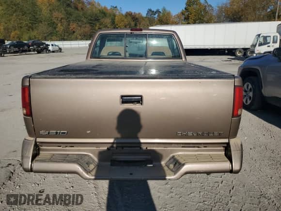 1996 Chevrolet S-10 с VIN 1GCCS1440TK187565, выставлен на аукционе Copart как лот 77079314 с пробегом 158 738 миль миль и Списание • Salvage title. История ставок и продаж доступна на DreamBid. Изображение 6.